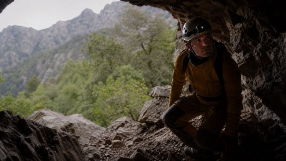 Découvrir la Corse à travers la spéléologie : grottes et cavités à explorer