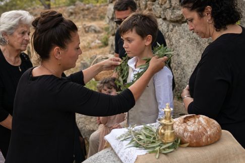 Les rites de passage en Corse : traditions et significations