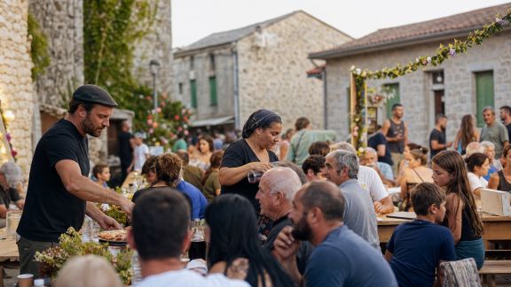 Villages en fête : calendrier des événements locaux en Corse